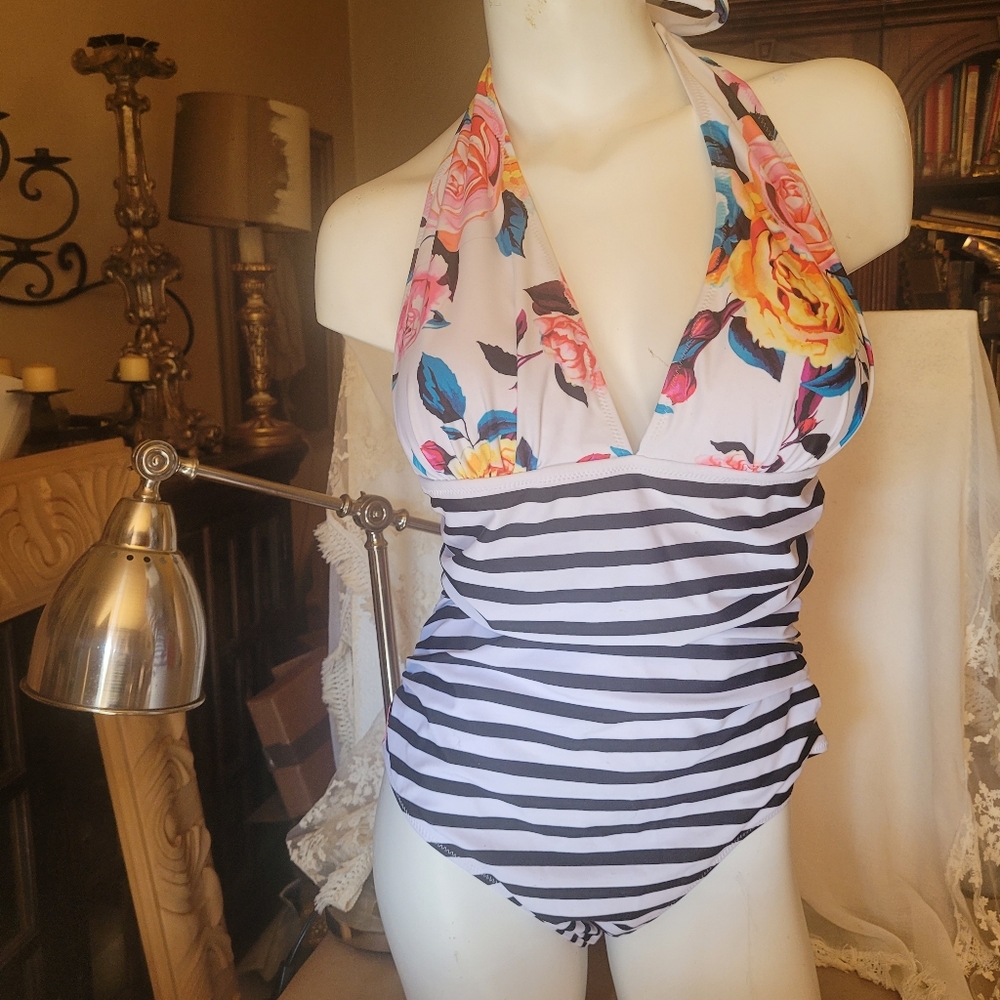One pice sweam suit XL